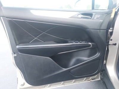2015 Lincoln MKC Base