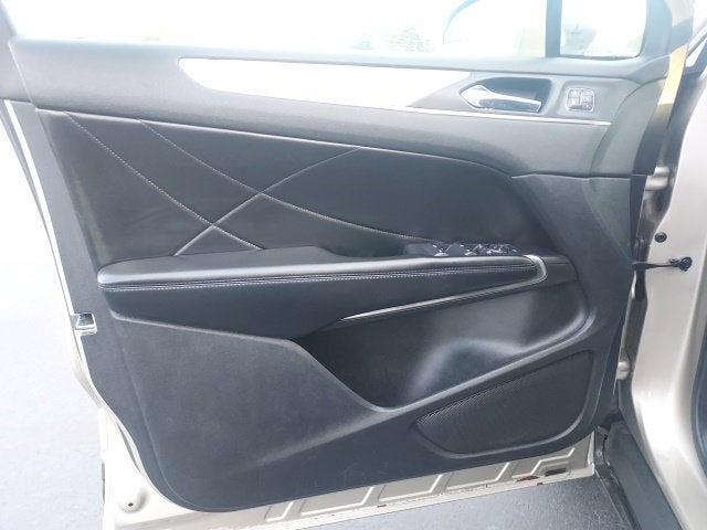 2015 Lincoln MKC Base