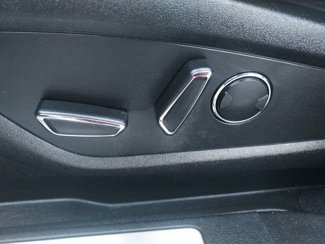 2015 Lincoln MKC Base