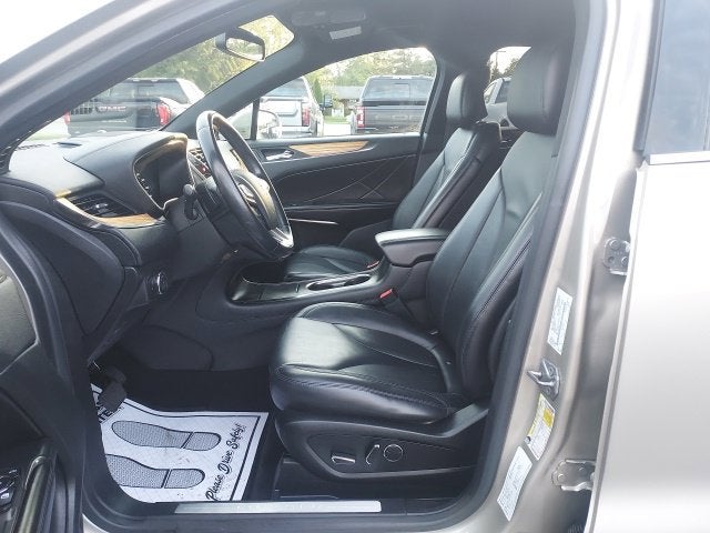 2015 Lincoln MKC Base