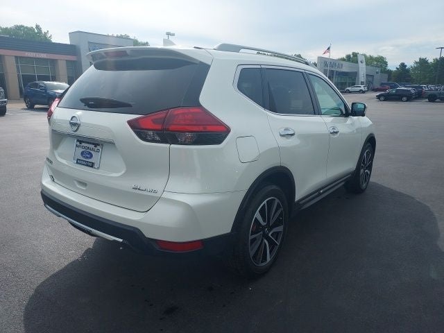 2017 Nissan Rogue SL
