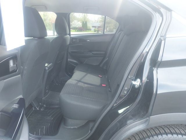 2023 Mitsubishi Eclipse Cross LE