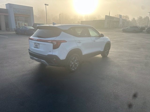 2025 Kia Seltos LX