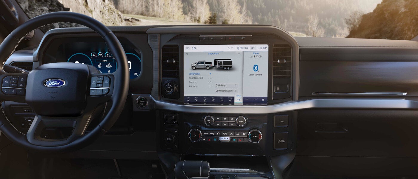 2025 Ford F-150 Interior Infotainment System And Dash
